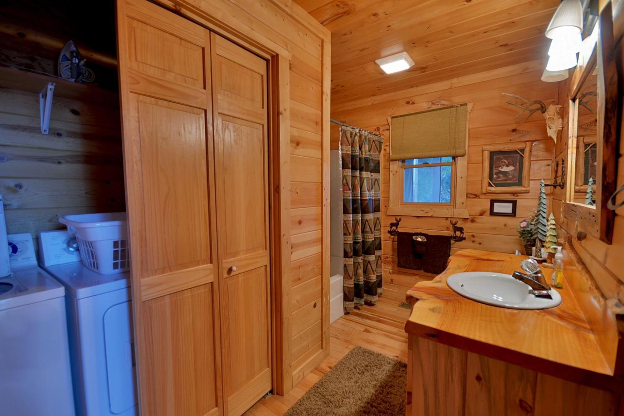 The View Sweeping Mountain Views Gas Fireplace Game Room Hot Tub Блу Ридж Екстериор снимка